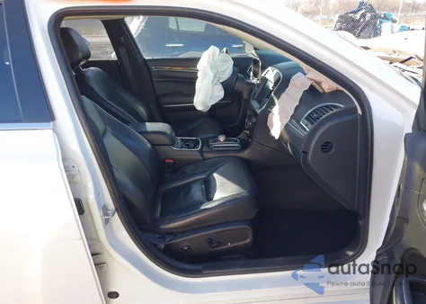 2016 Chrysler 300 Anniversary Edition/Limited z USA, uszkodzony, nr VIN 2C3CCAAG7GH205783